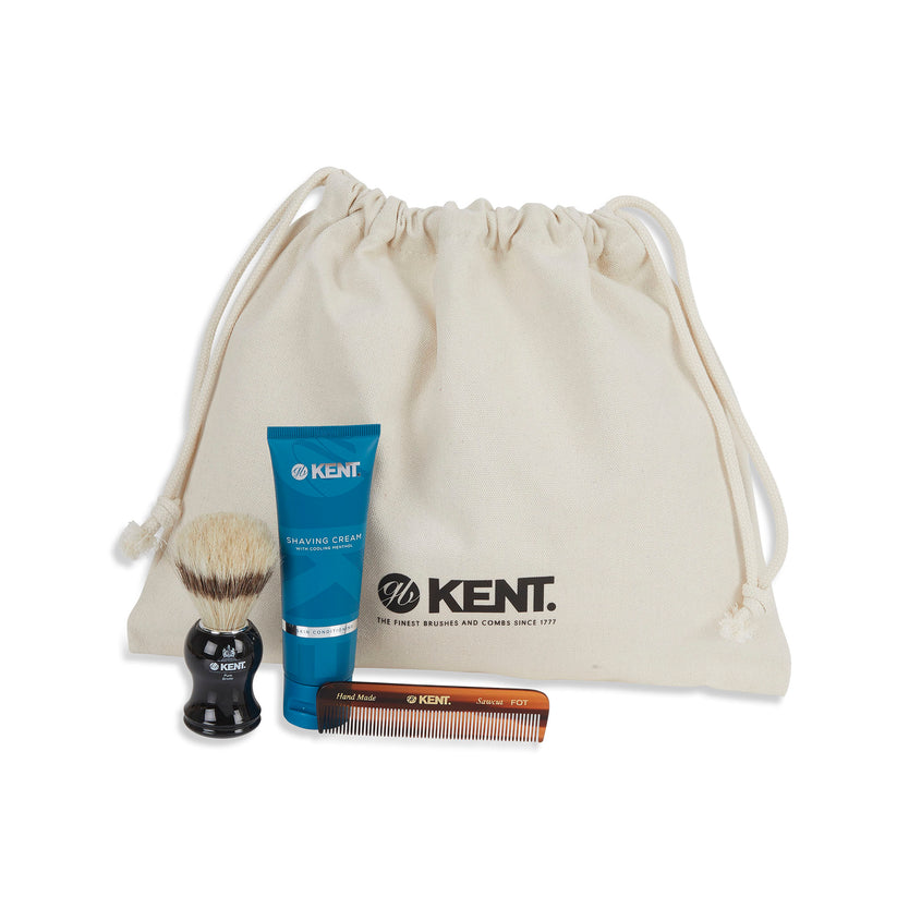 GIFT SET SHAVE - Shaving Essentials Gift Set Front View - LR