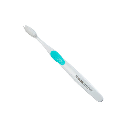 Silver-infused Medium Toothbrush in Green - TSIL REFRESH SG