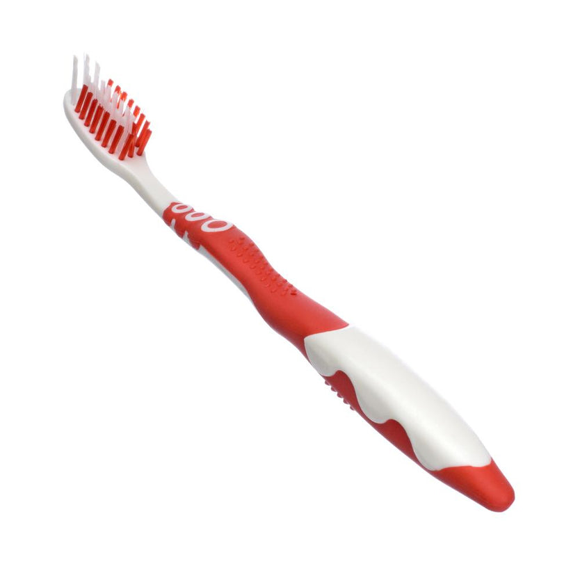 Refresh Medium Toothbrush in Red - TN REFRESH SMR