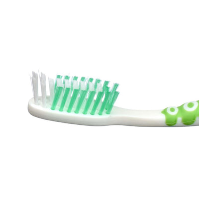 Refresh Soft Toothbrush in Green - TN REFRESH SSG